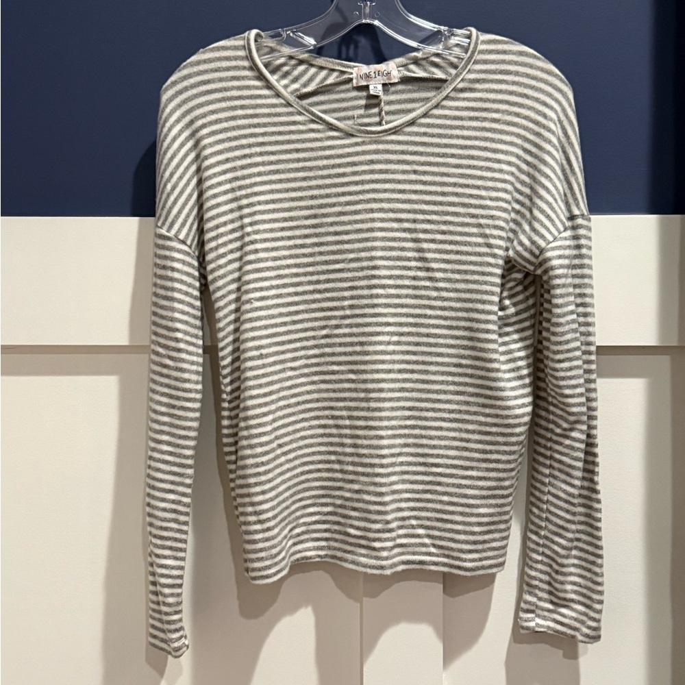 Gray and White Striped Sweater Girls XL